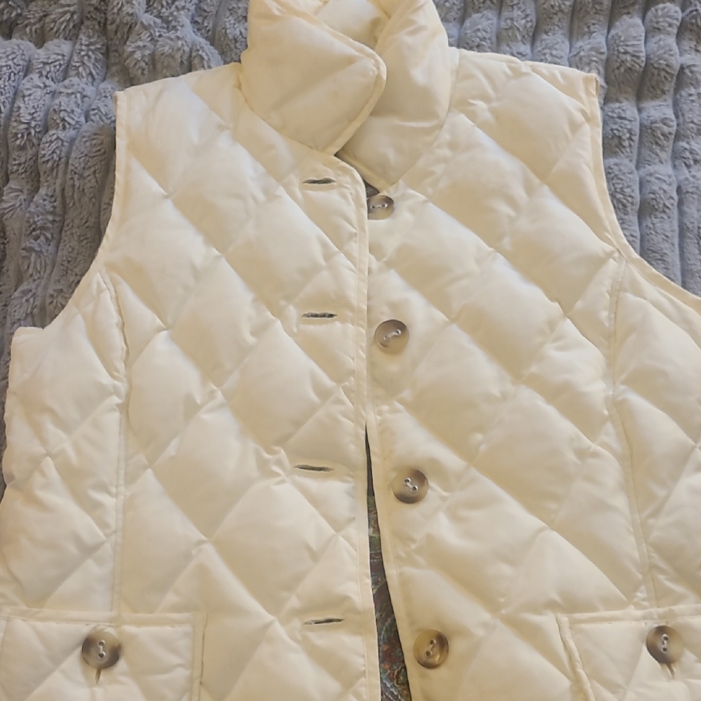Talbots Elegant Women's Quilted Vest in Cream